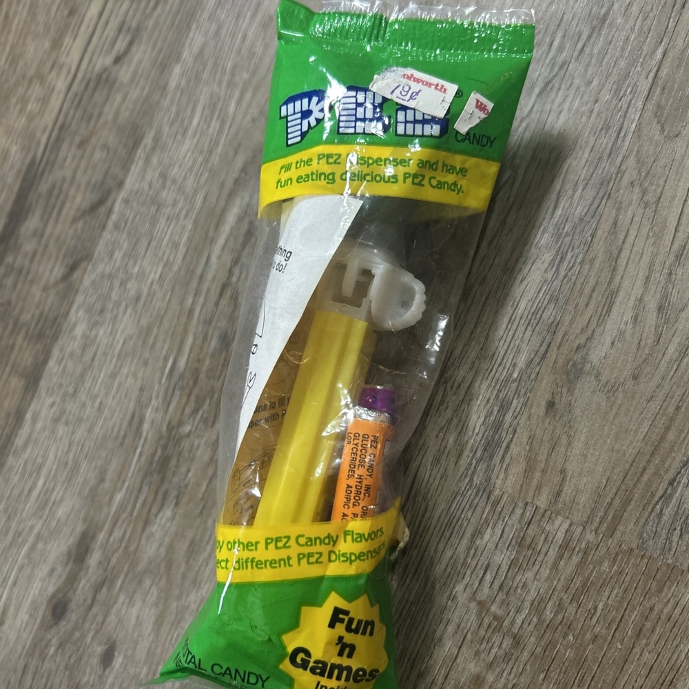 Pez Singles- Looney Tunes- Bugs Bunny B, Mint in Bag